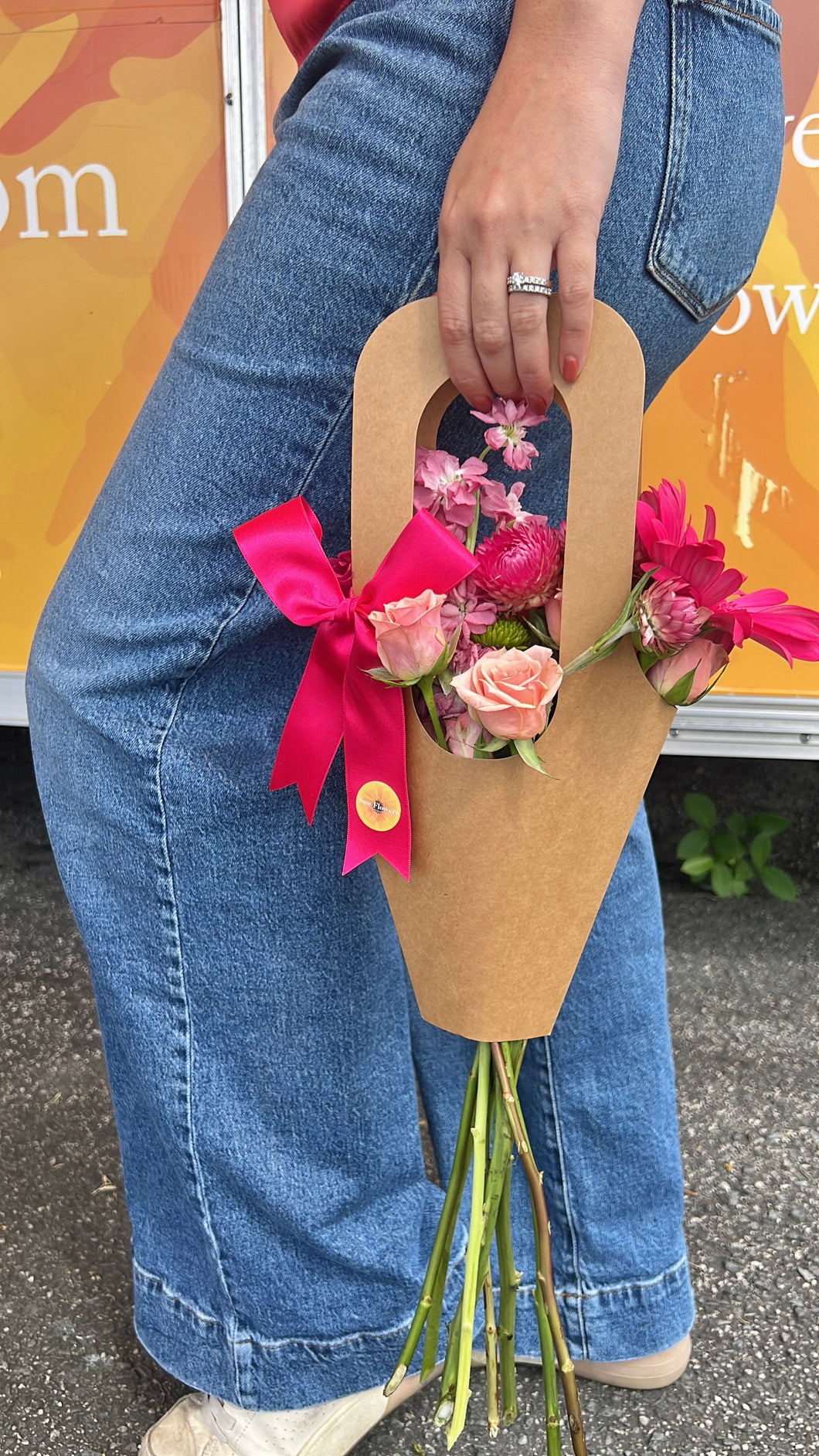 Floreciendo Flower Bag