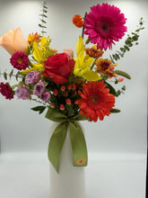 Arreglo Mixto en Flynn Vase