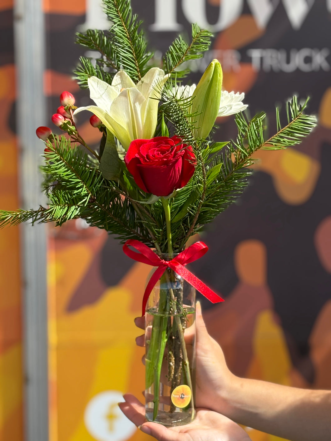 Arreglo Mixto en Billie Pequeña